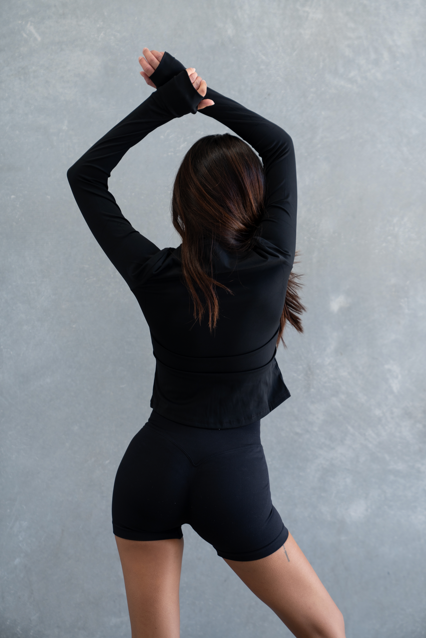 Essential Jacket - Black