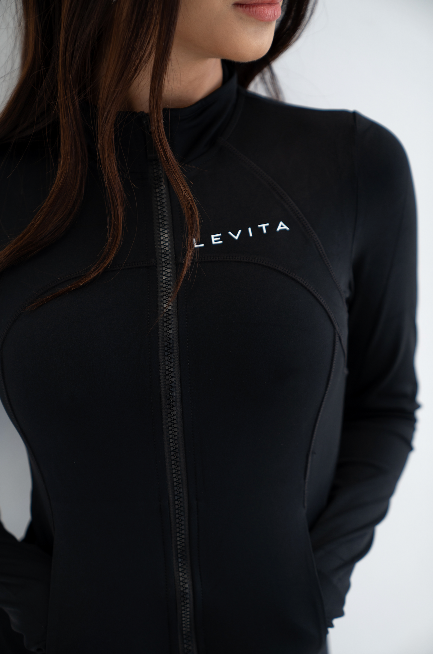 Essential Jacket - Black